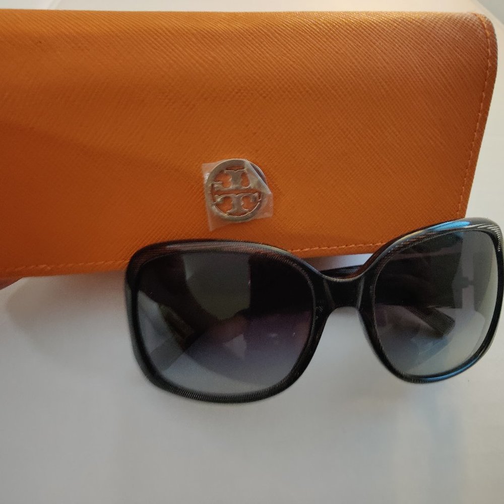 Tory Burch TY7004 Grey sunglasses